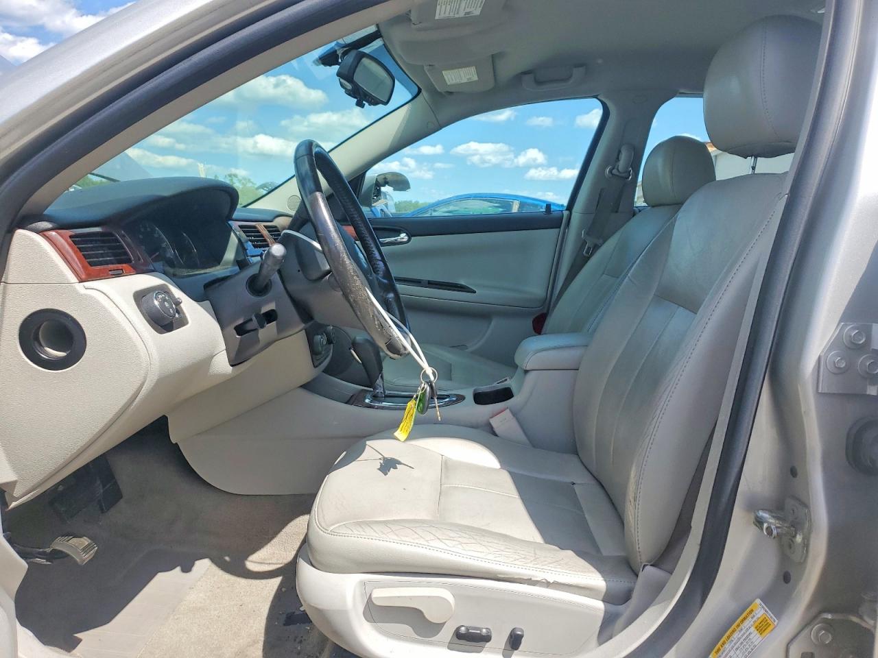 Chevrolet Impala Lt