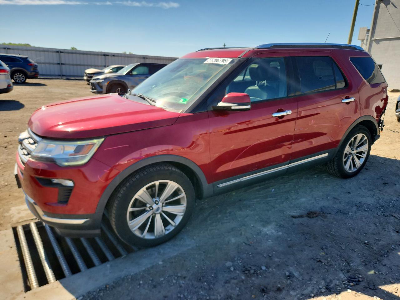 Salvage Ford Explorer Image