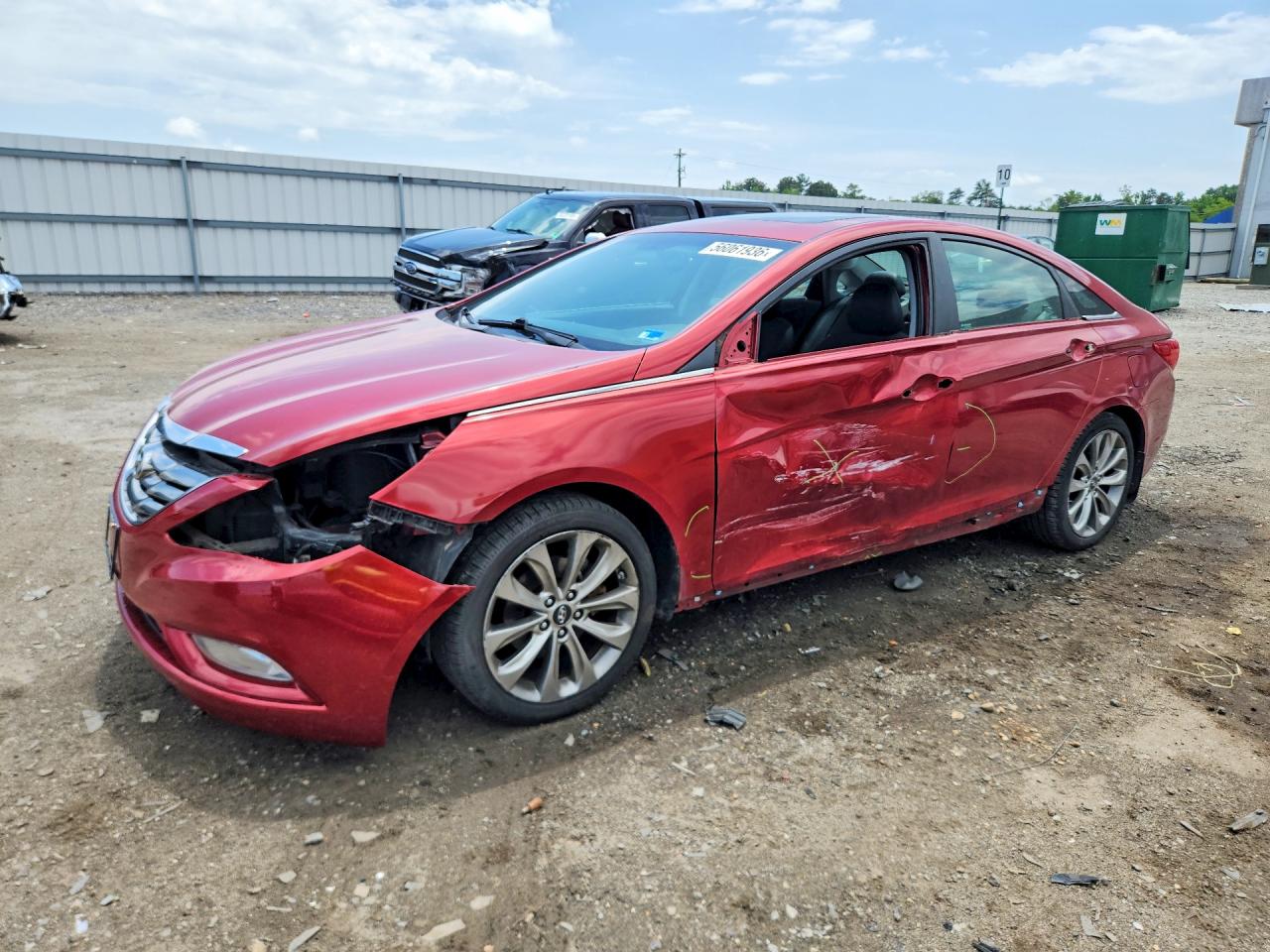 Salvage Hyundai SONATA Image