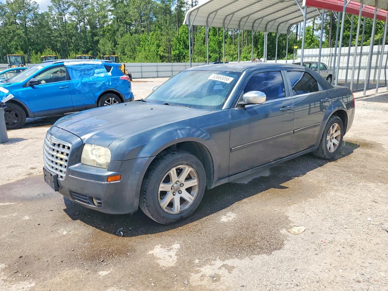 Salvage Chrysler 300 Image