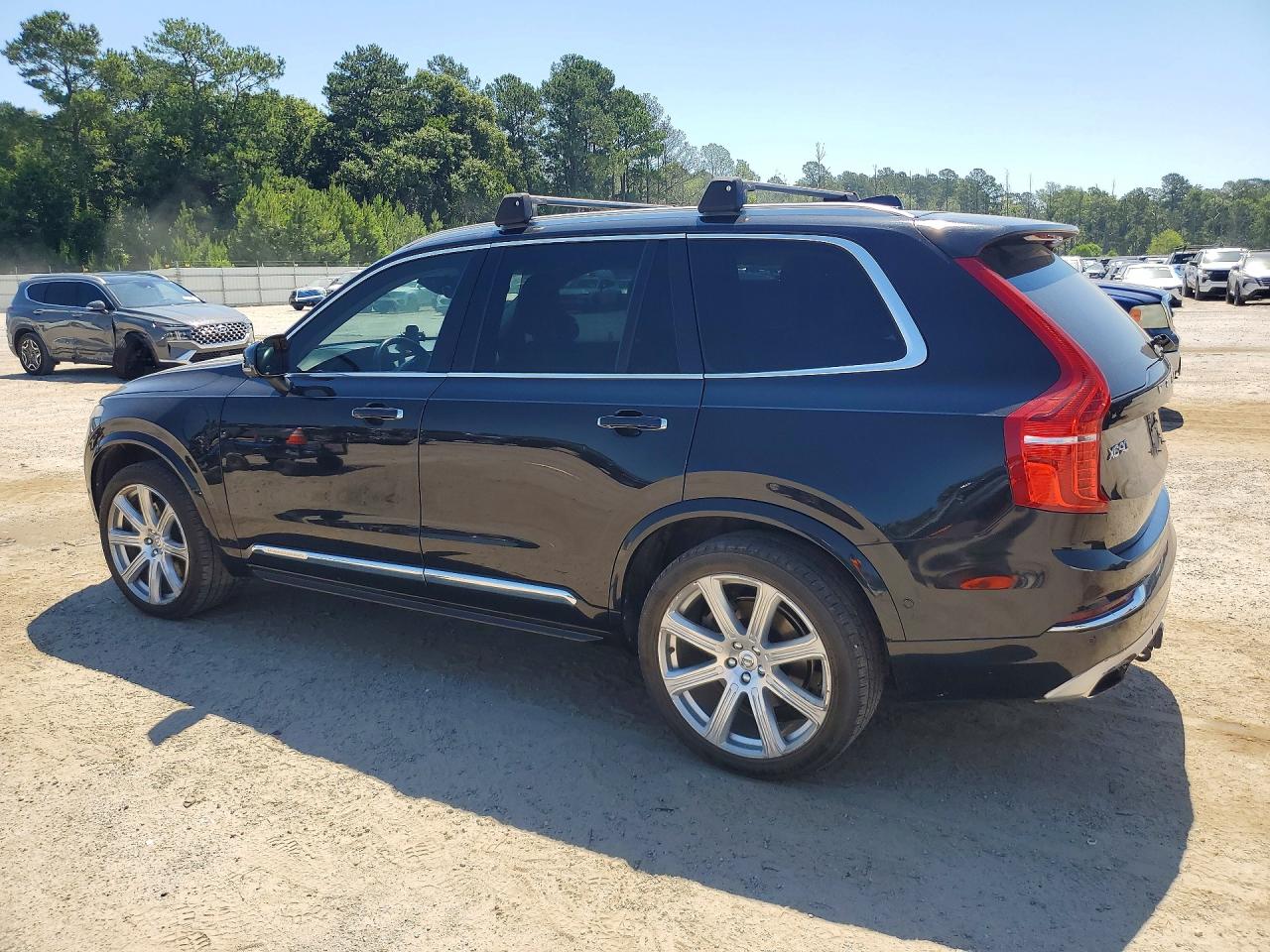 Volvo XC90 T8