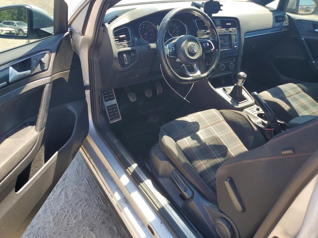 Volkswagen GTI
