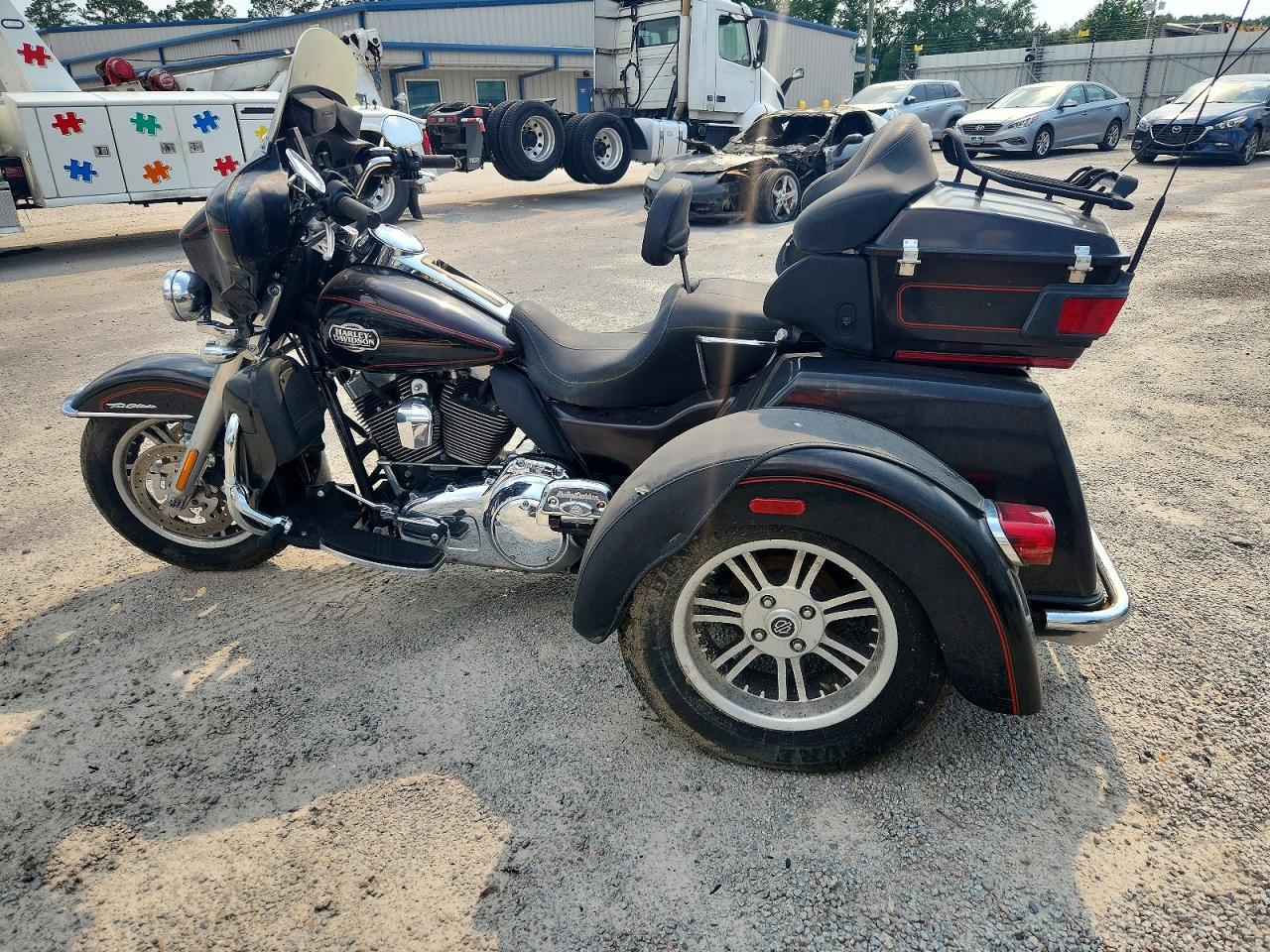 Harley-Davidson Fl