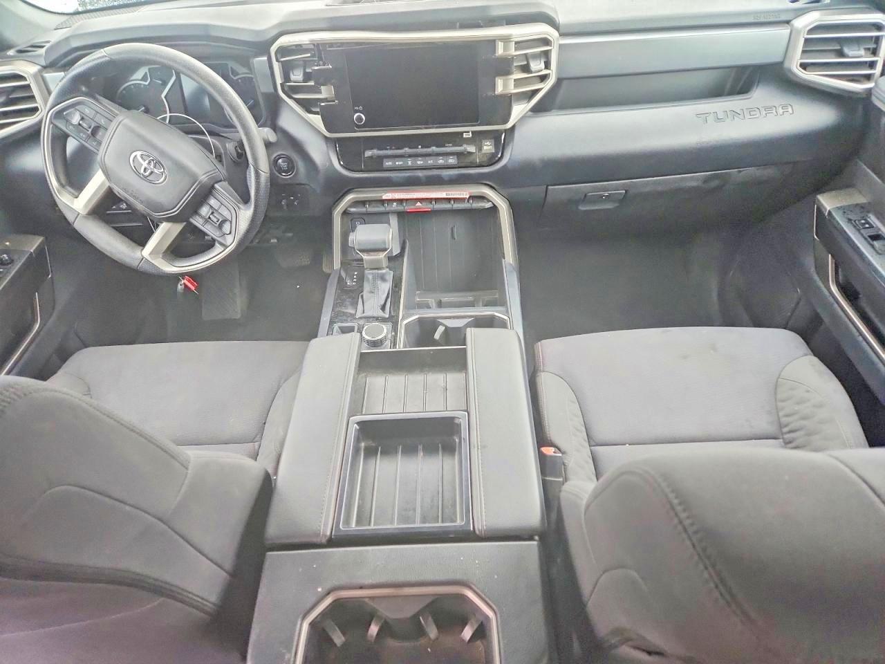 Toyota Tundra Crewmax Sr