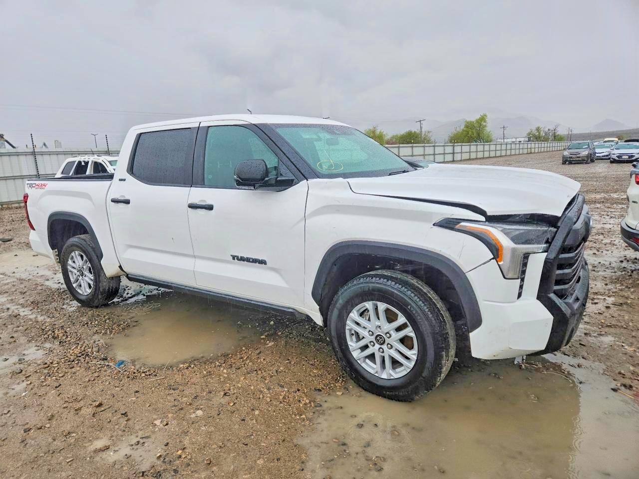 Toyota Tundra Crewmax Sr
