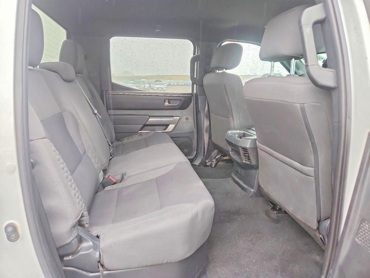 Toyota Tundra Crewmax Sr