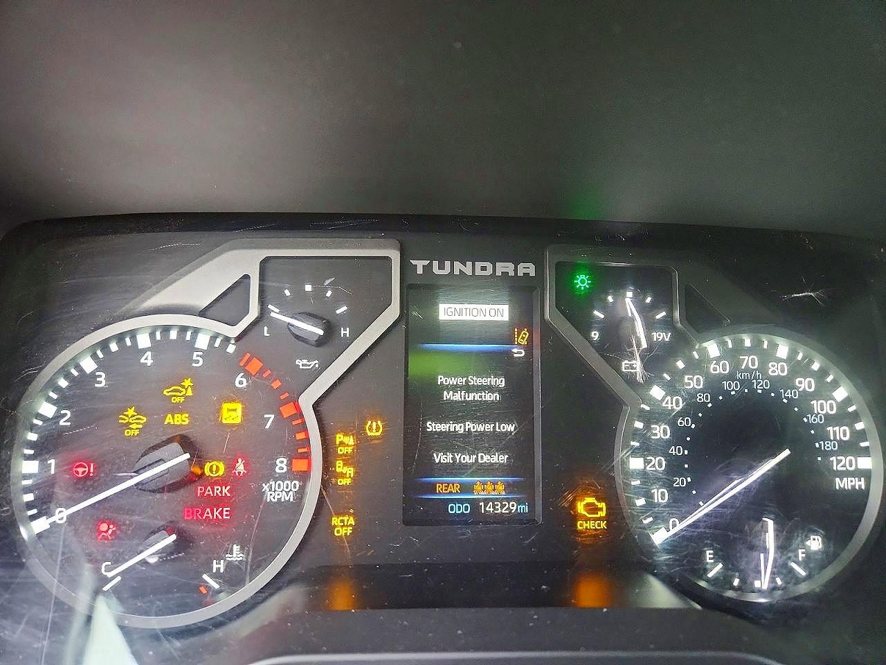 Toyota Tundra Crewmax Sr