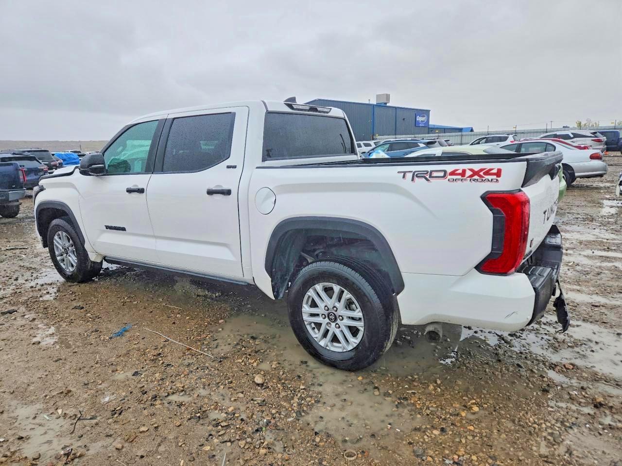 Toyota Tundra Crewmax Sr