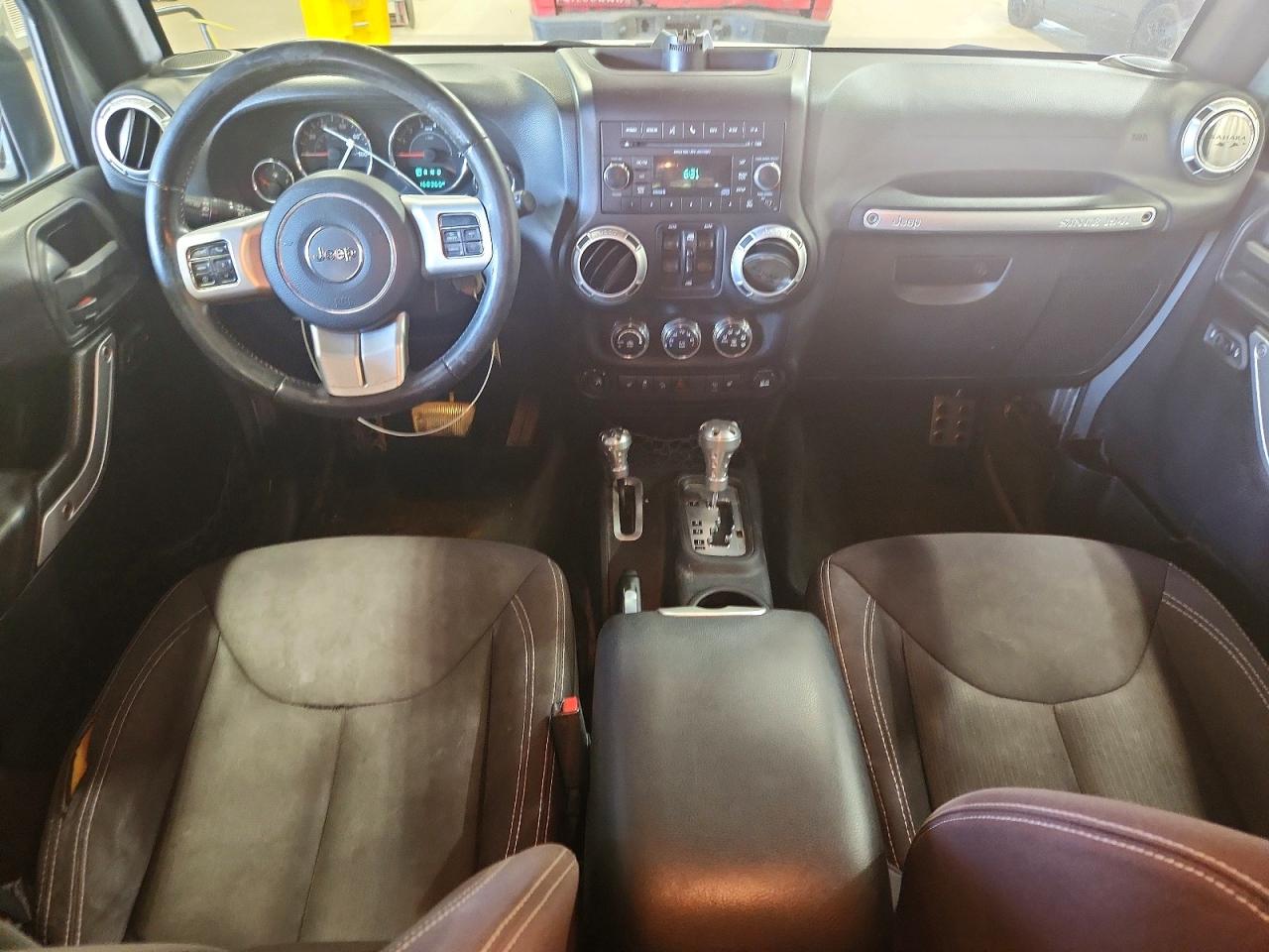 Jeep Wrangler Sahara