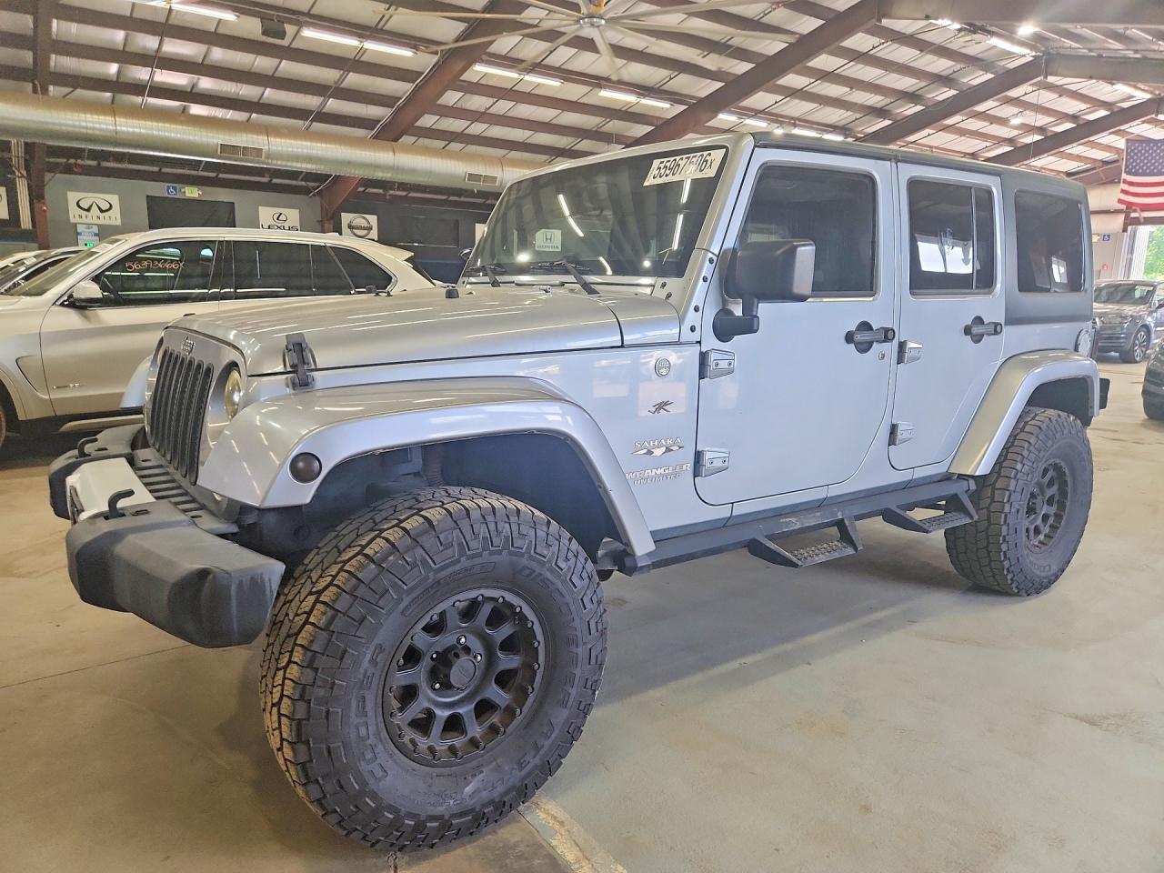 Salvage Jeep Wrangler Image