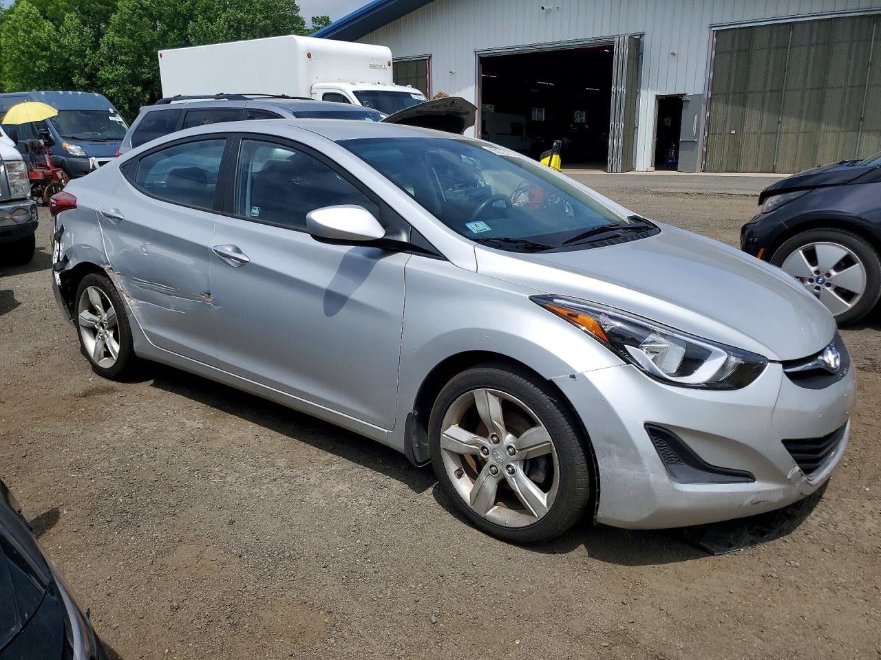 Hyundai ELANTRA Se