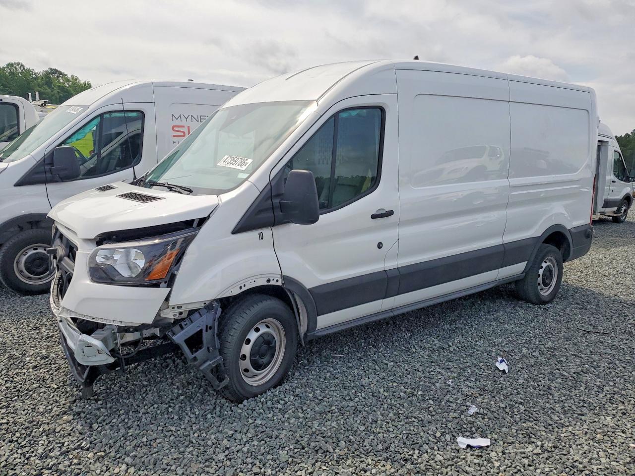 Salvage Ford Transit Image
