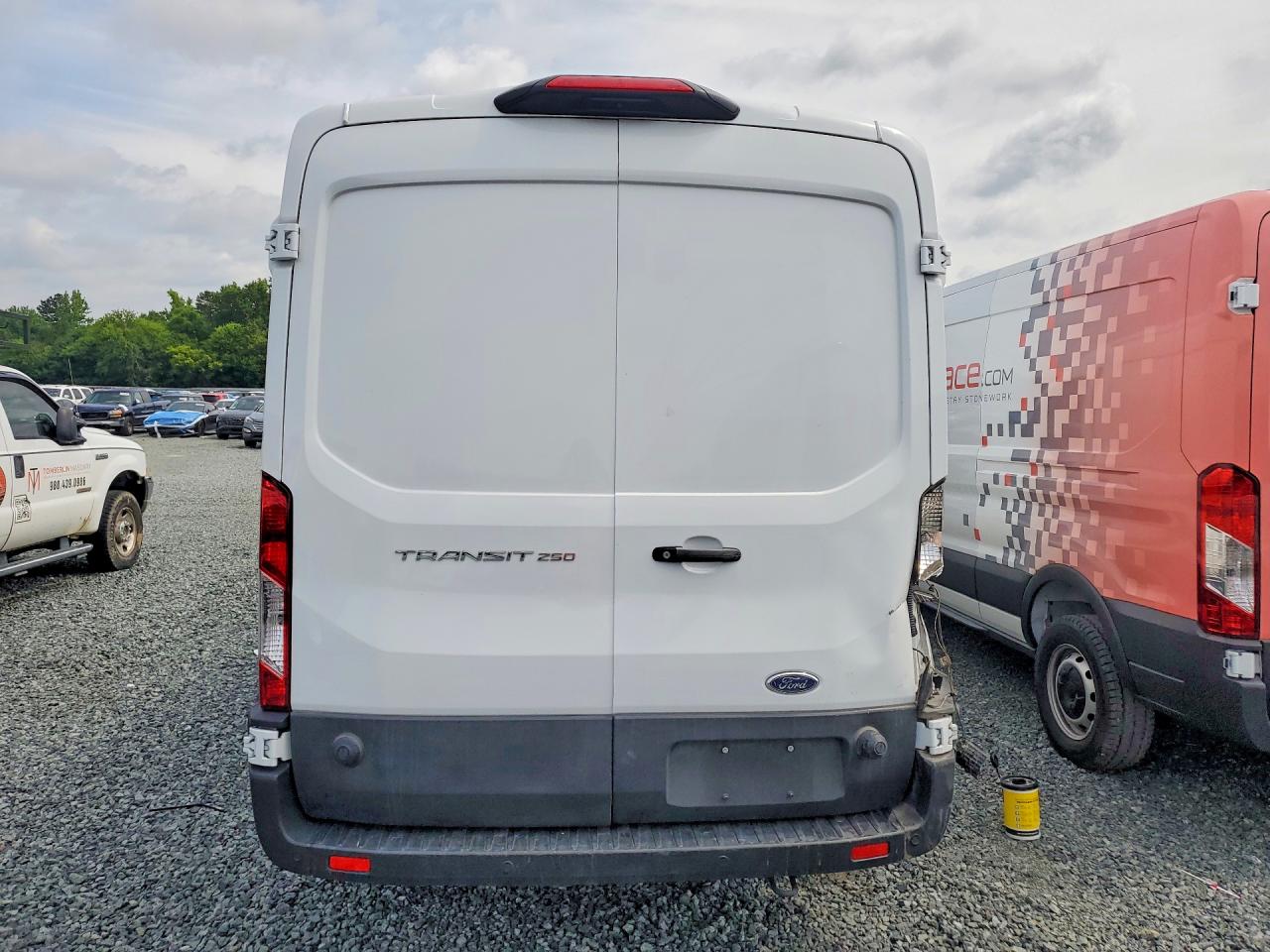 Ford Transit T-250