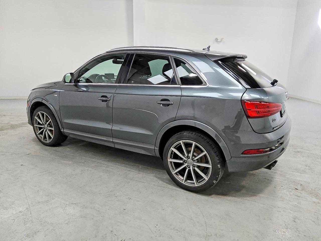 Audi Q3 Premium Plus