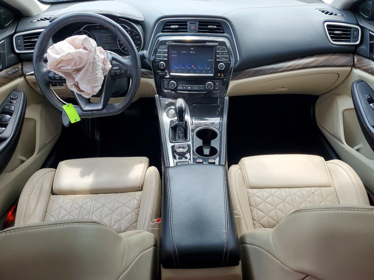Nissan Maxima Platinum