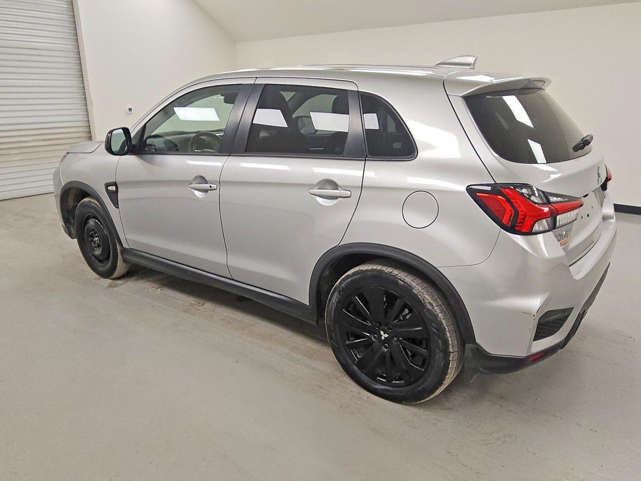 Mitsubishi Outlander S