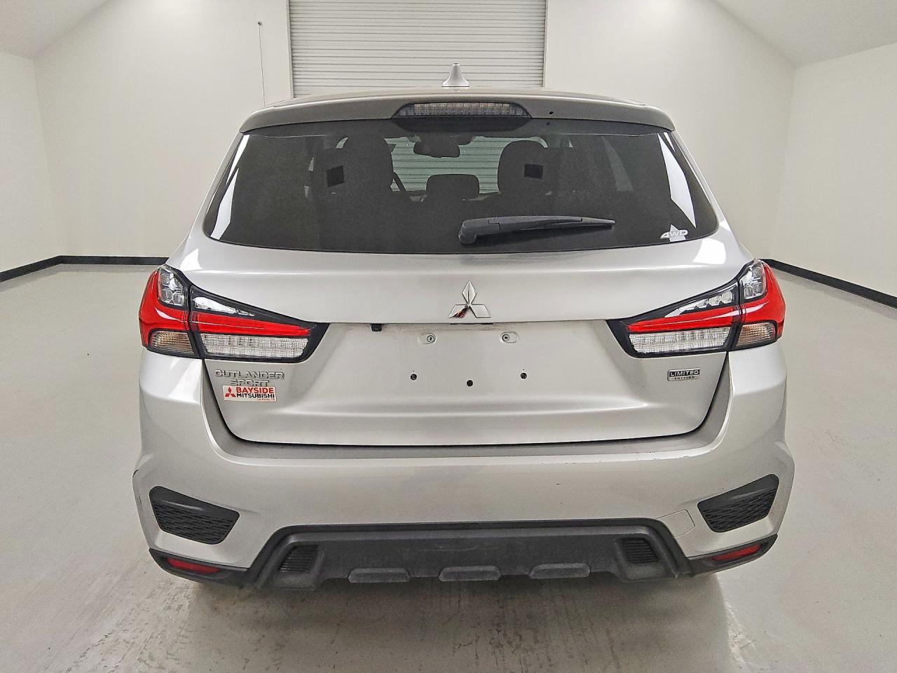 Mitsubishi Outlander S