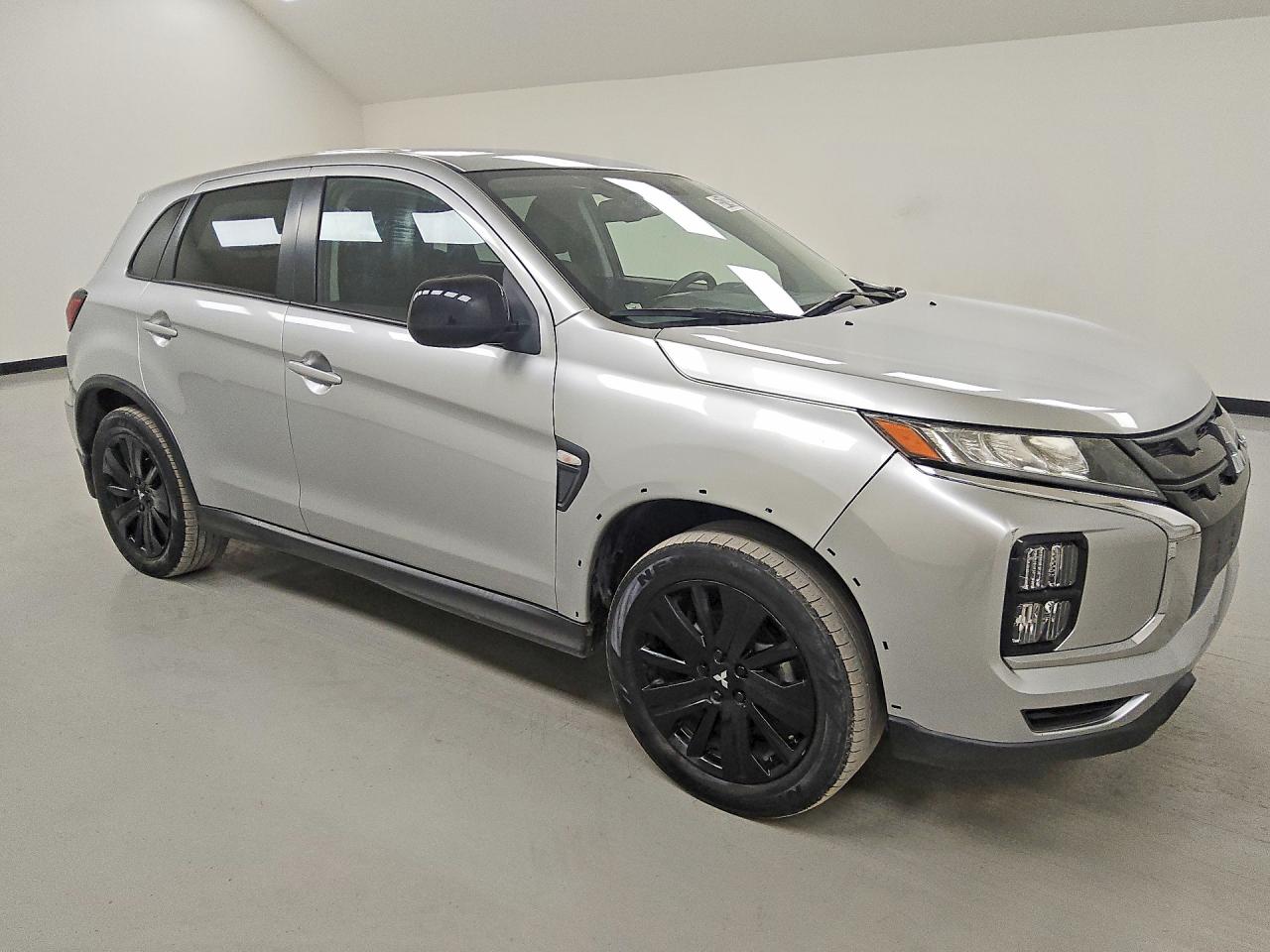 Mitsubishi Outlander S