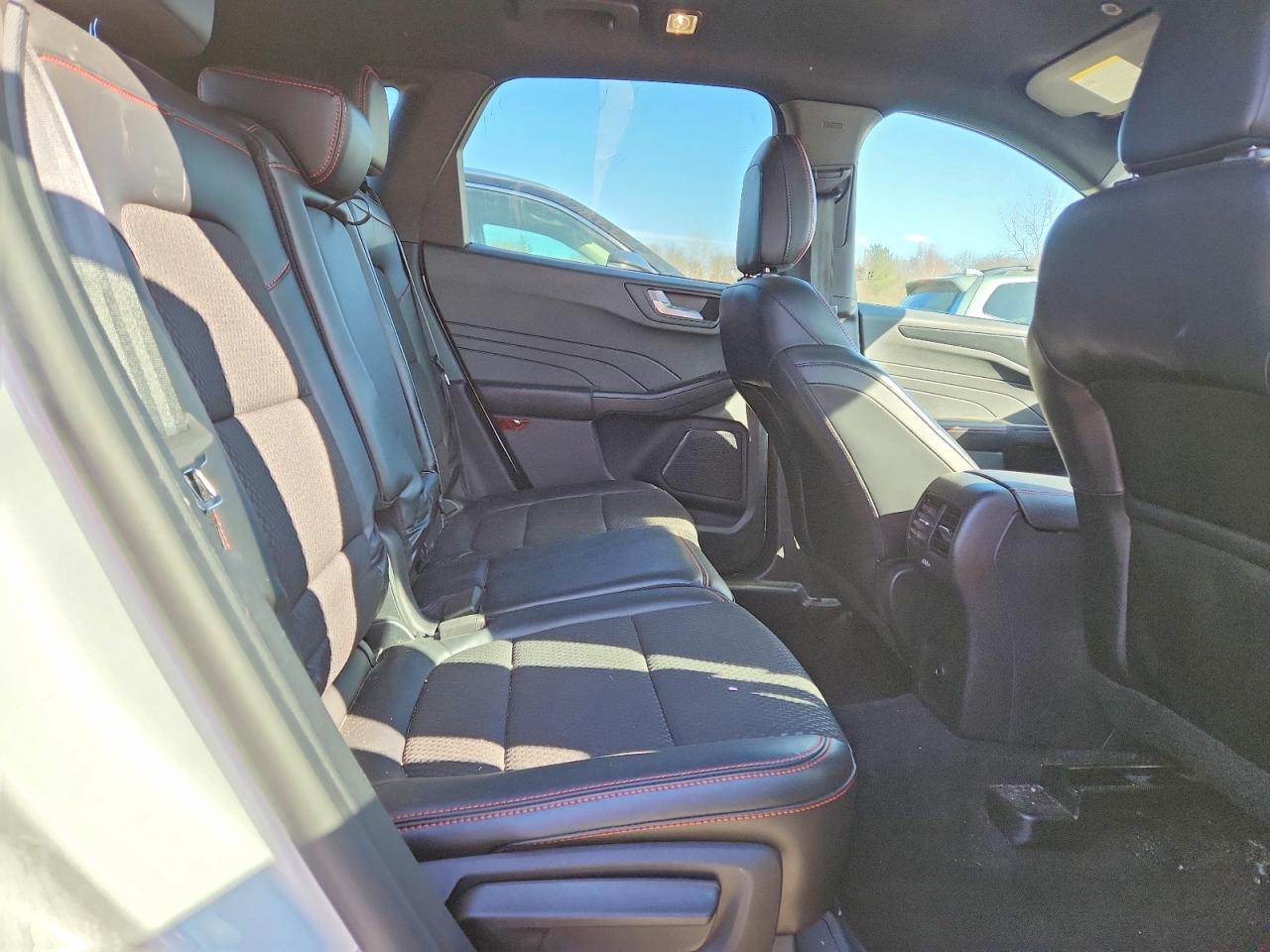 Ford Escape St Line