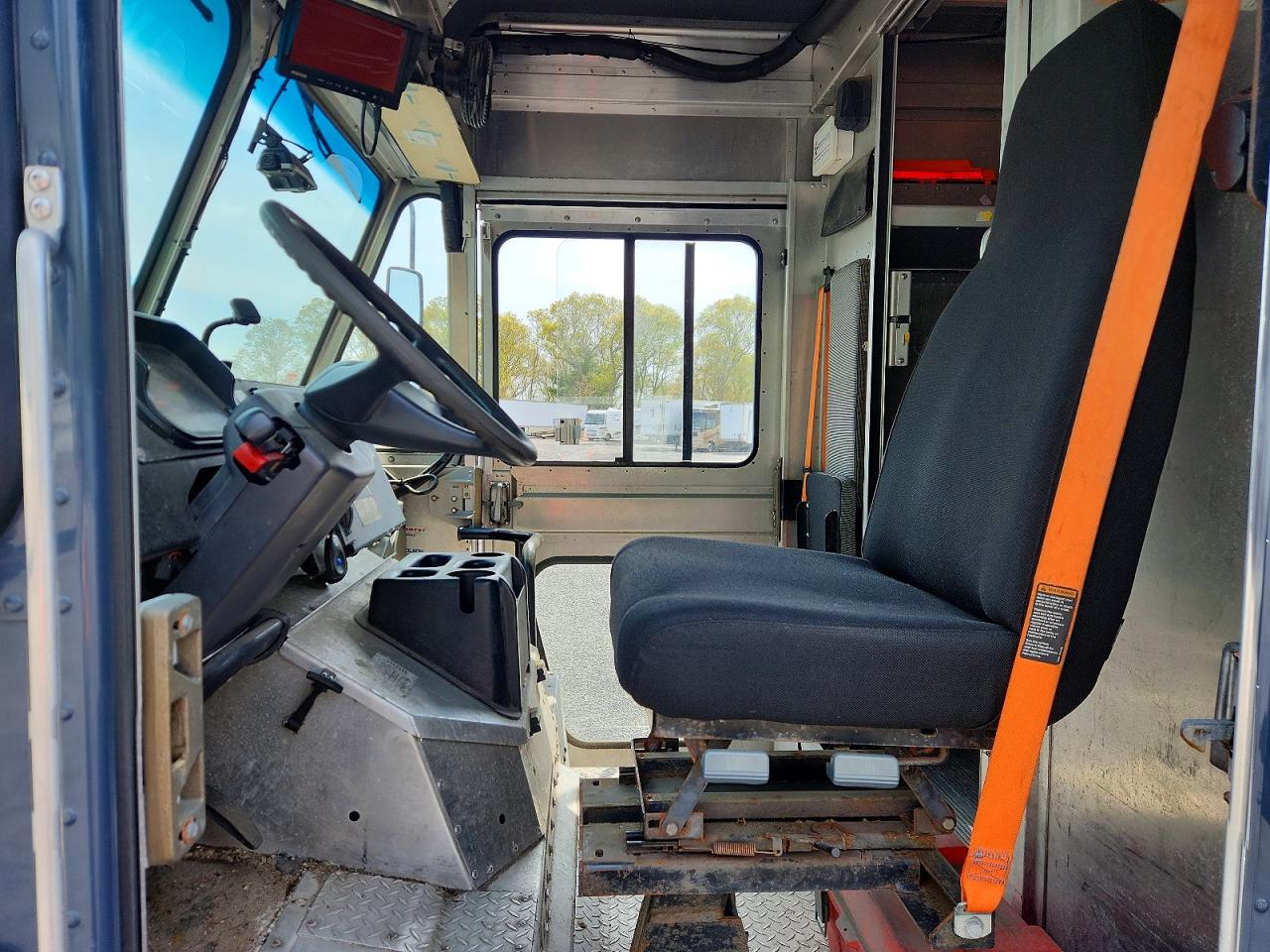 Freightliner Chassis M Line Walk-in Van