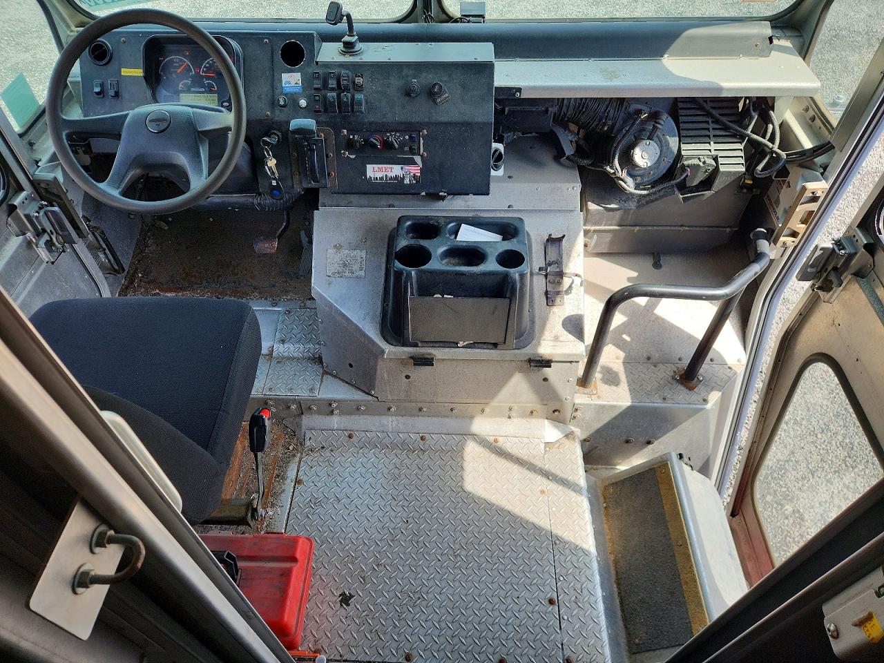 Freightliner Chassis M Line Walk-in Van