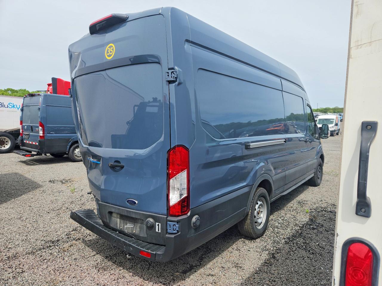 Ford Transit T-350
