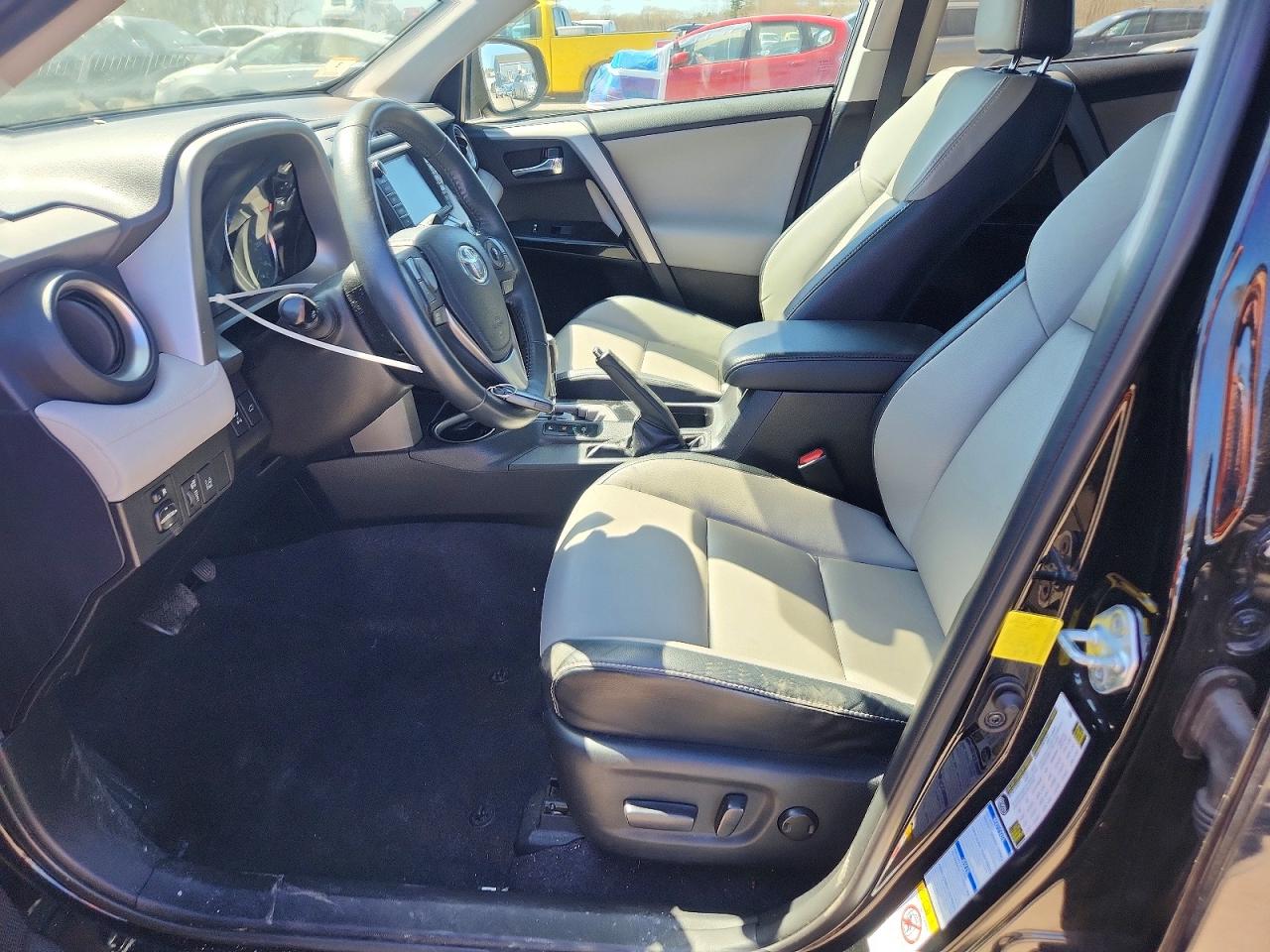 Toyota RAV4 Limited