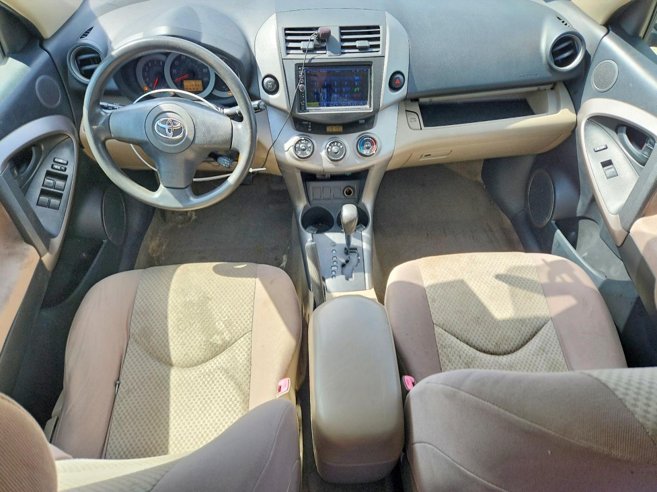 Toyota RAV4 Base