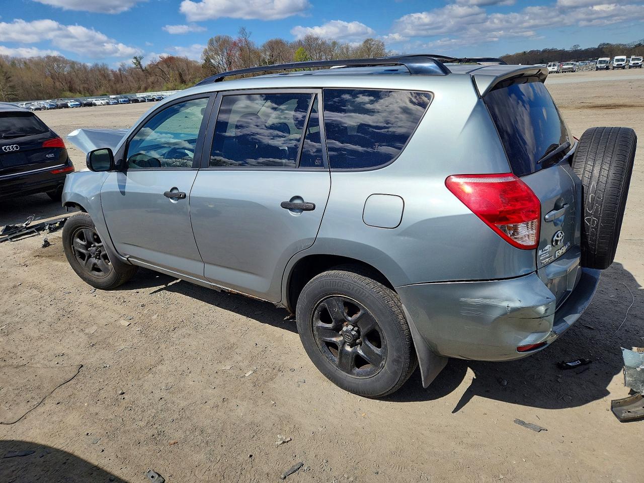 Toyota RAV4 Base