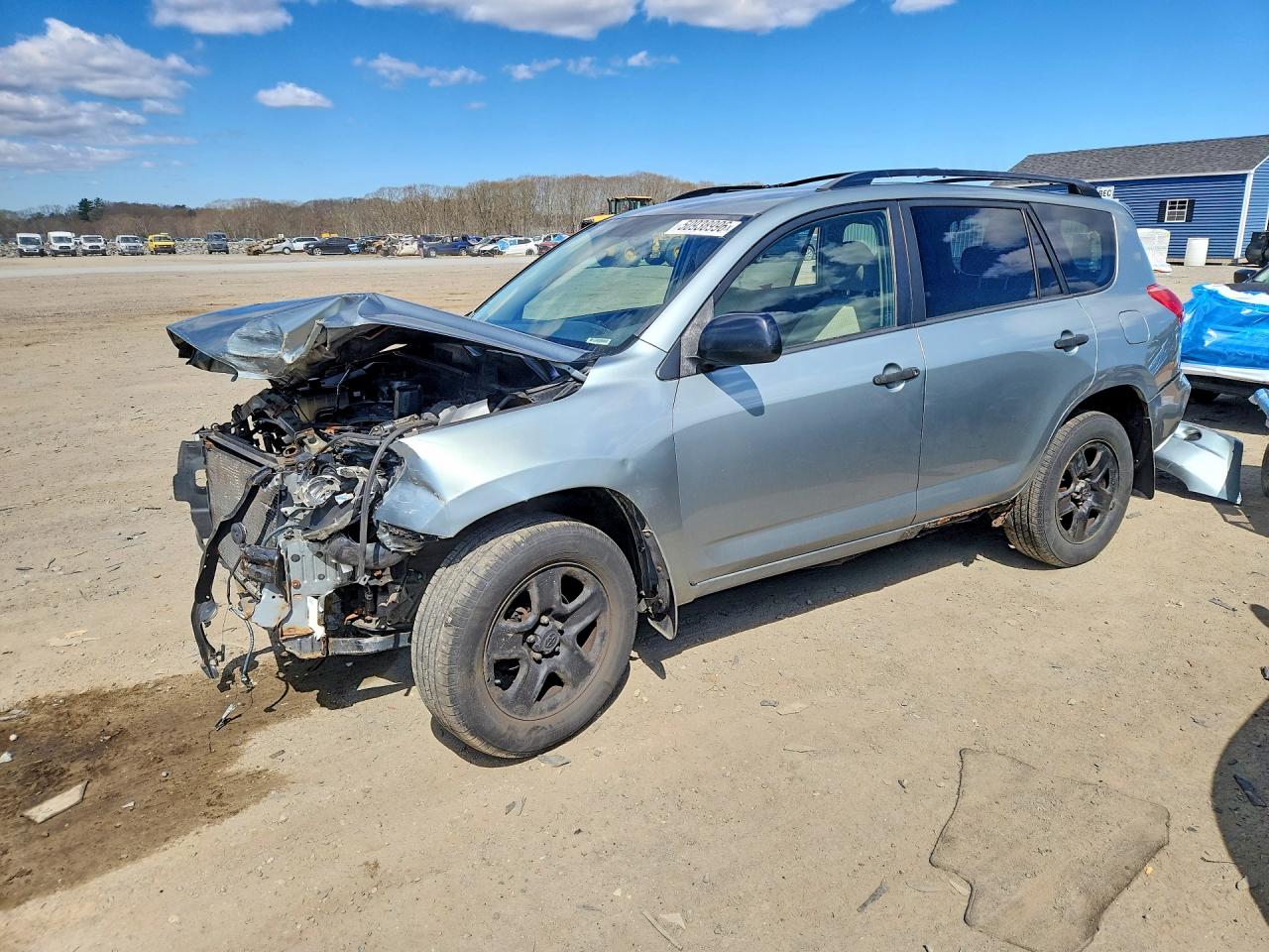 Salvage Toyota RAV4 Image