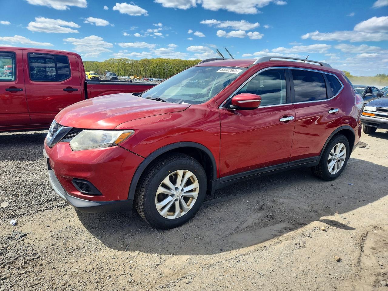 Salvage Nissan Rogue Image