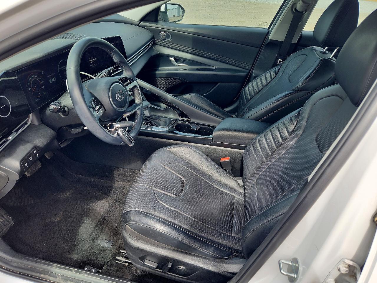 Hyundai ELANTRA Limited