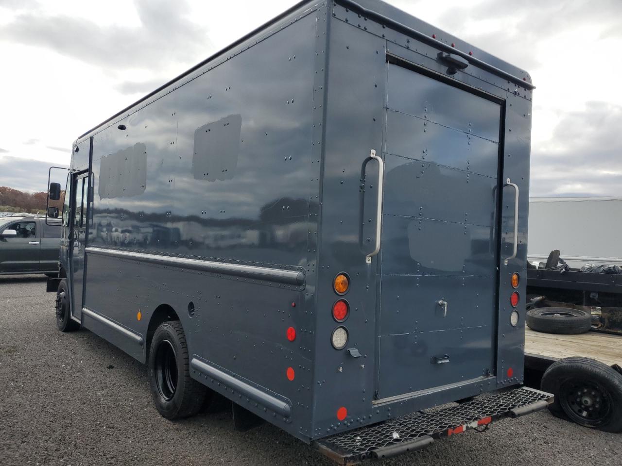 Freightliner Chassis M Line Walk-in Van
