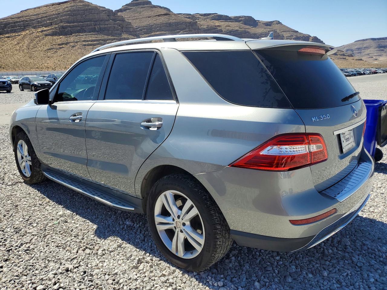 Mercedes-Benz M-Class 350