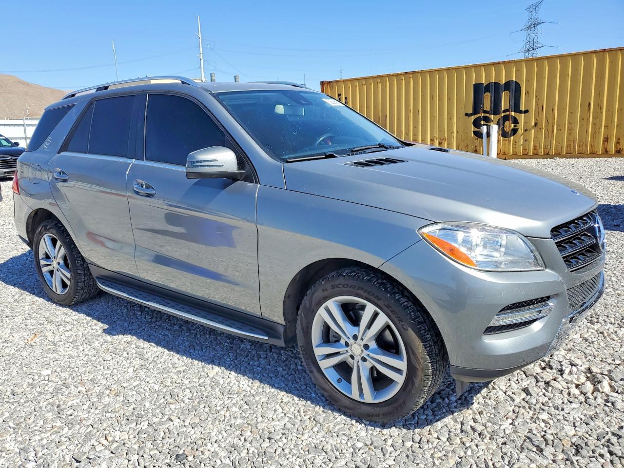 Mercedes-Benz M-Class 350
