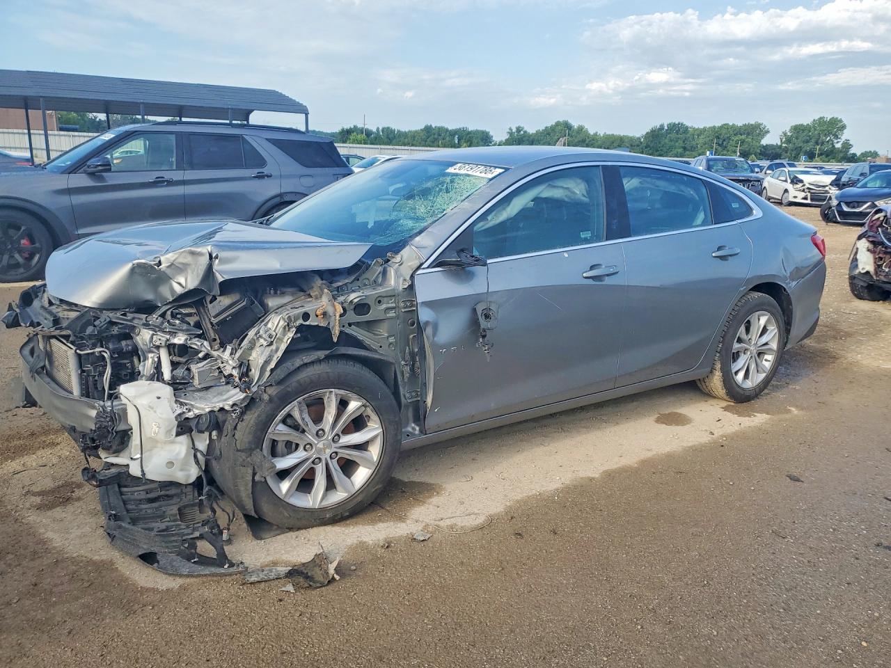 Salvage Chevrolet Malibu Image
