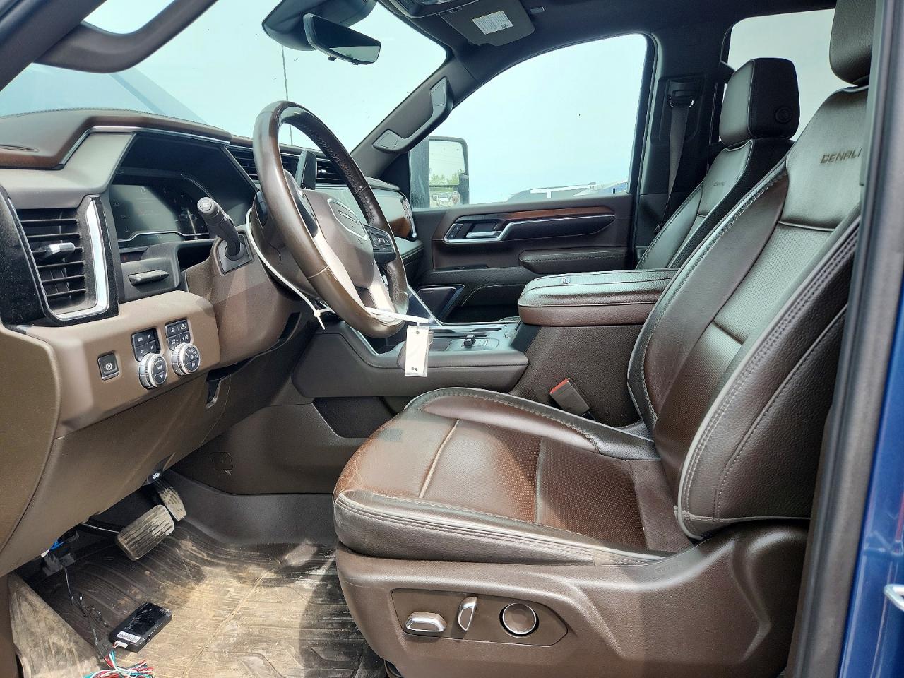 GMC Sierra K2500 Denali