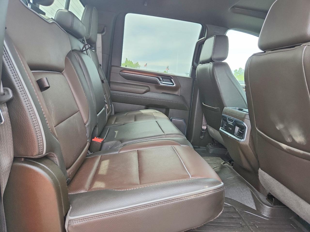 GMC Sierra K2500 Denali