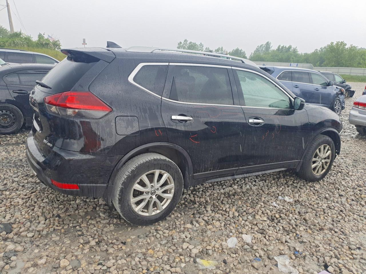 Nissan Rogue S