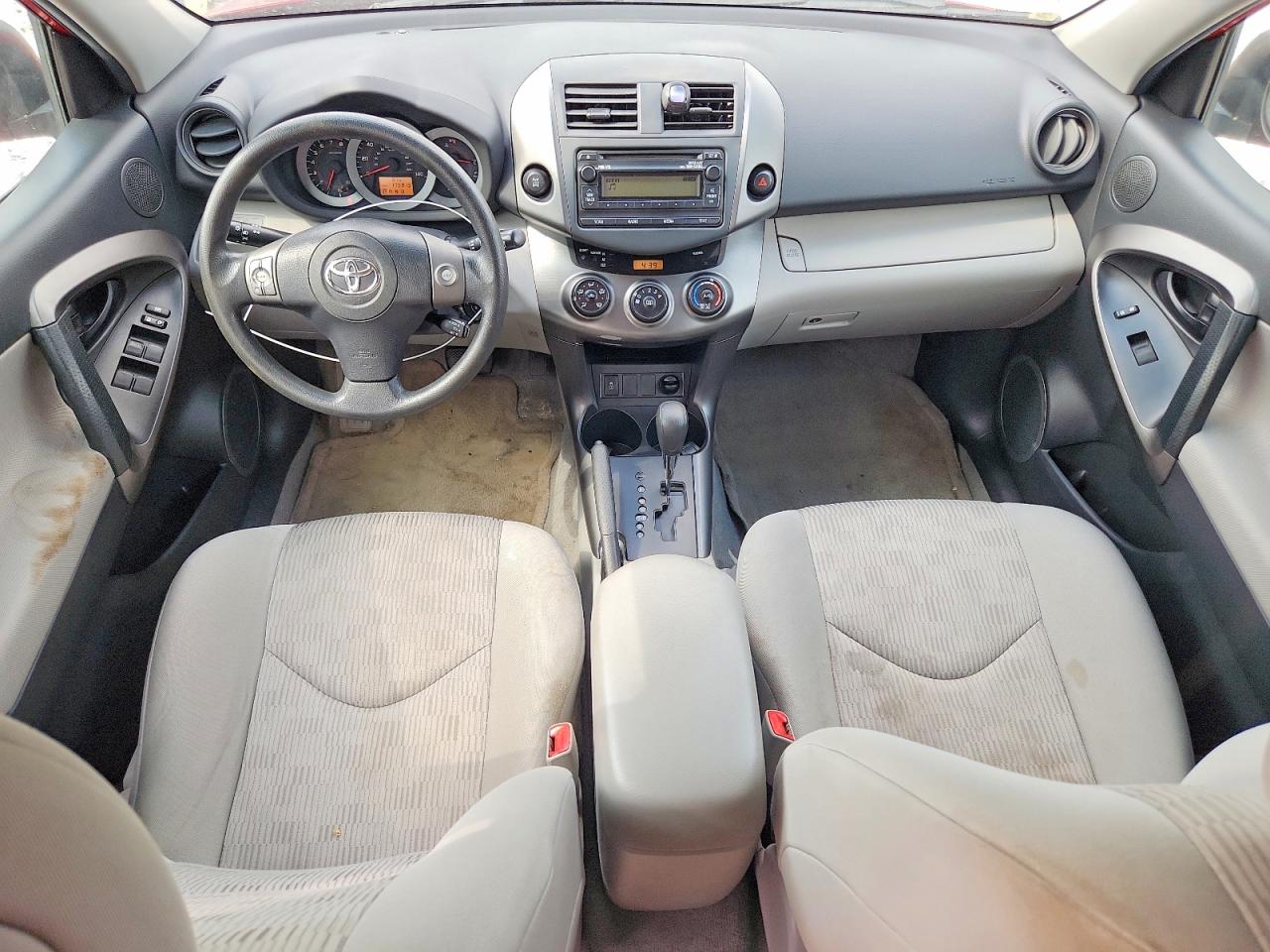 Toyota RAV4 Base