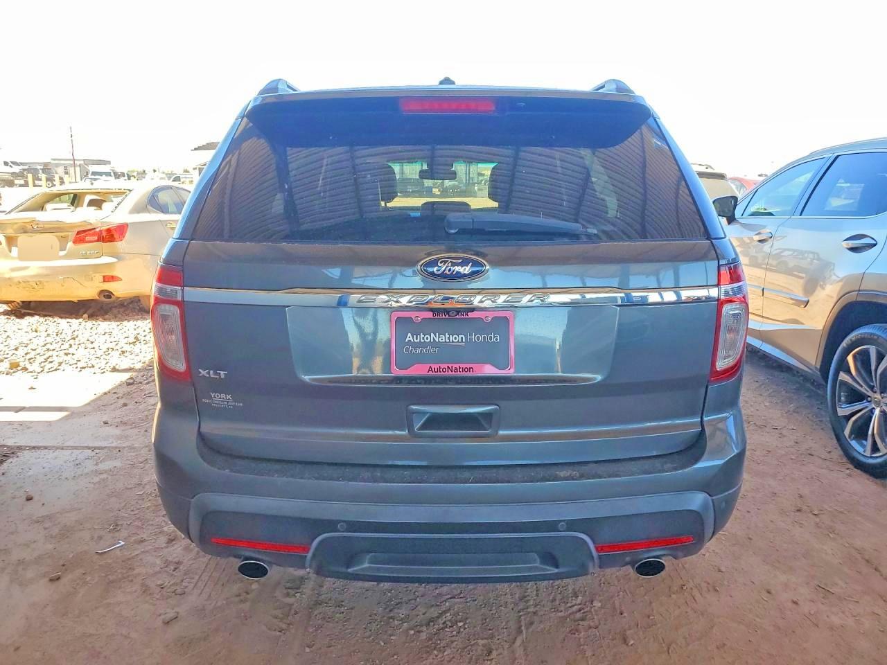 Ford Explorer Xlt
