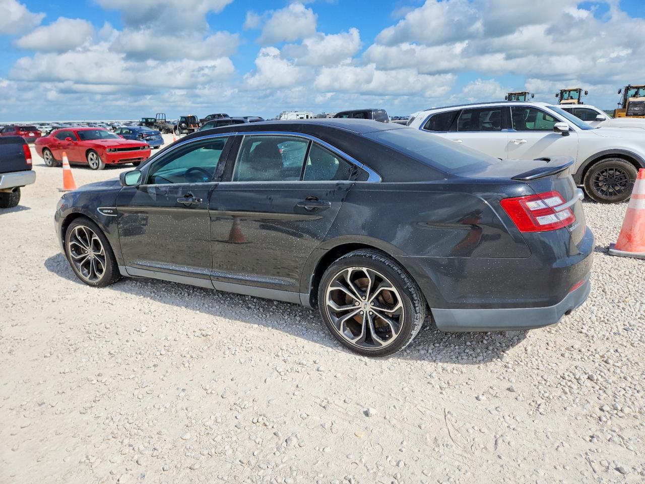 Ford Taurus Sho