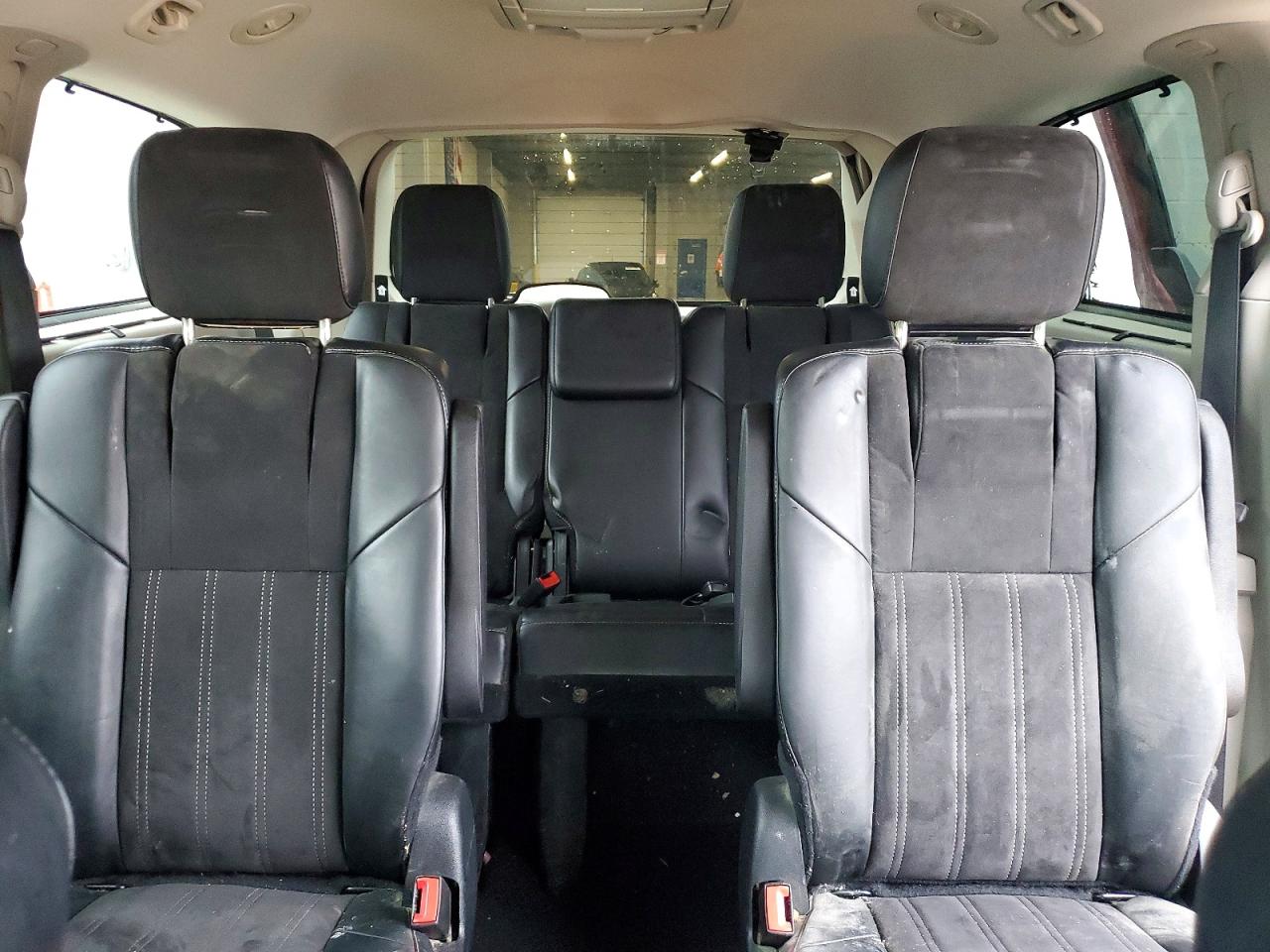 Chrysler Minivan Touring L
