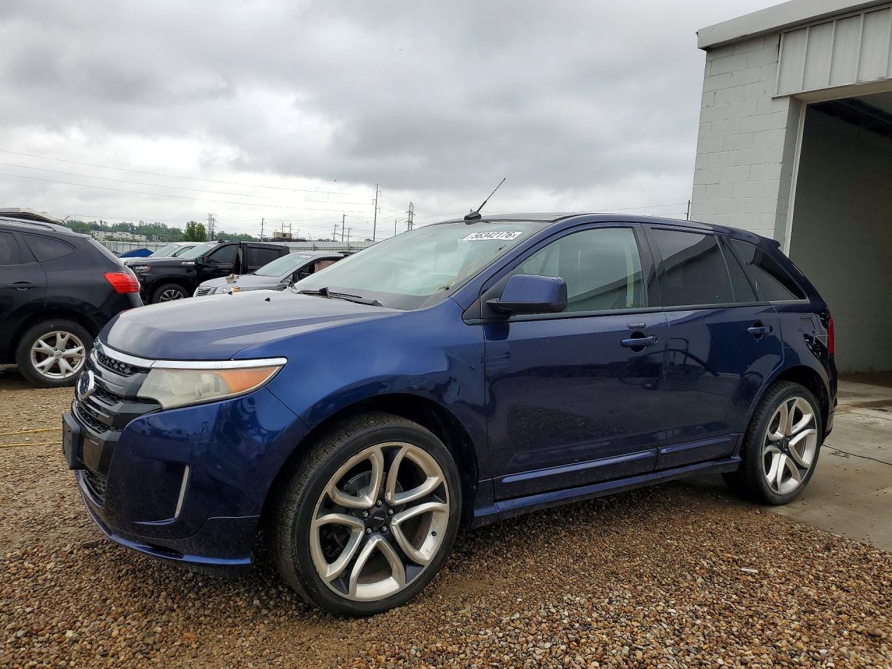 Salvage Ford Edge Image