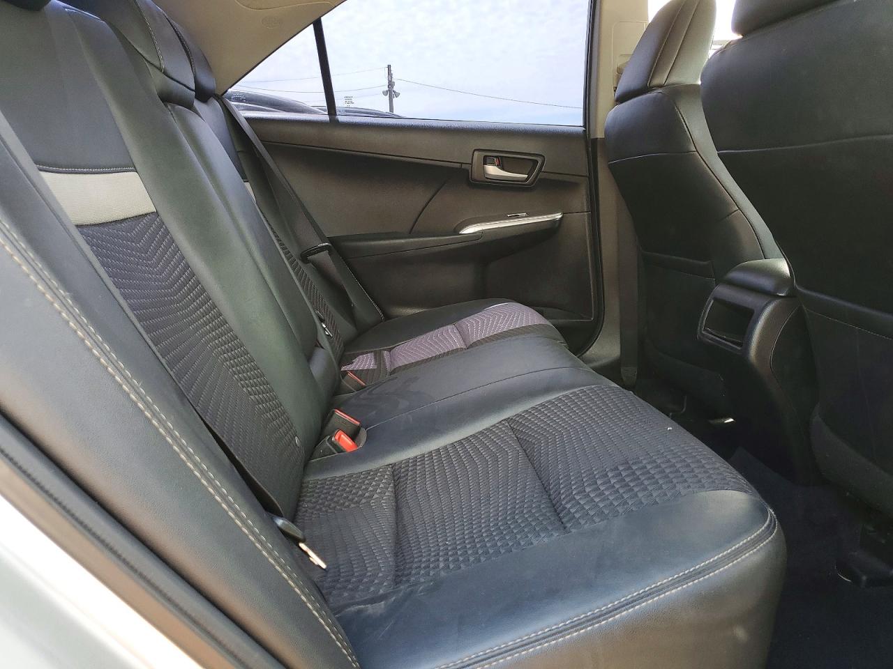 Toyota Camry Se