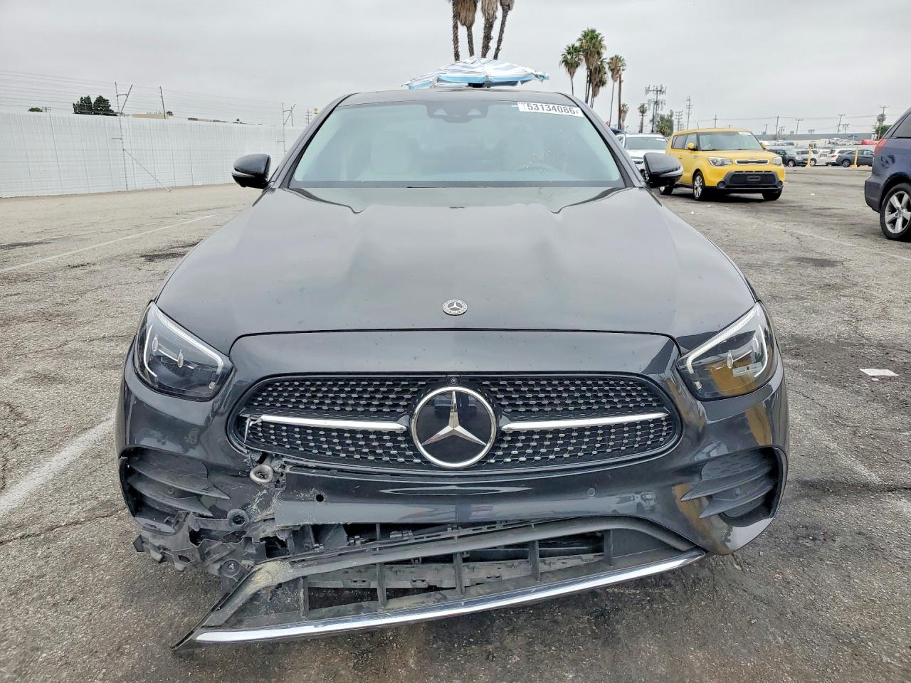 Mercedes-Benz E-Class 350