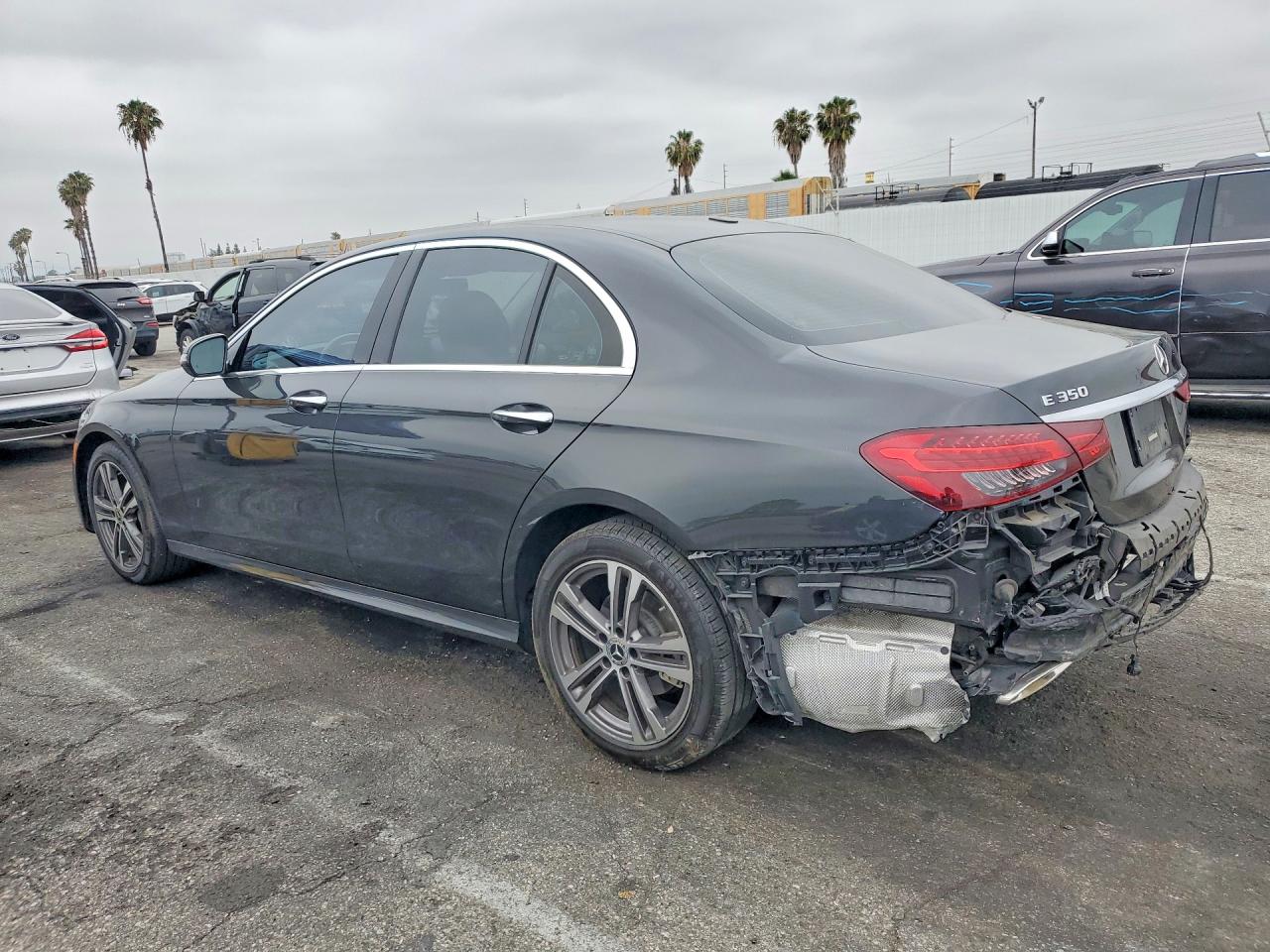 Mercedes-Benz E-Class 350