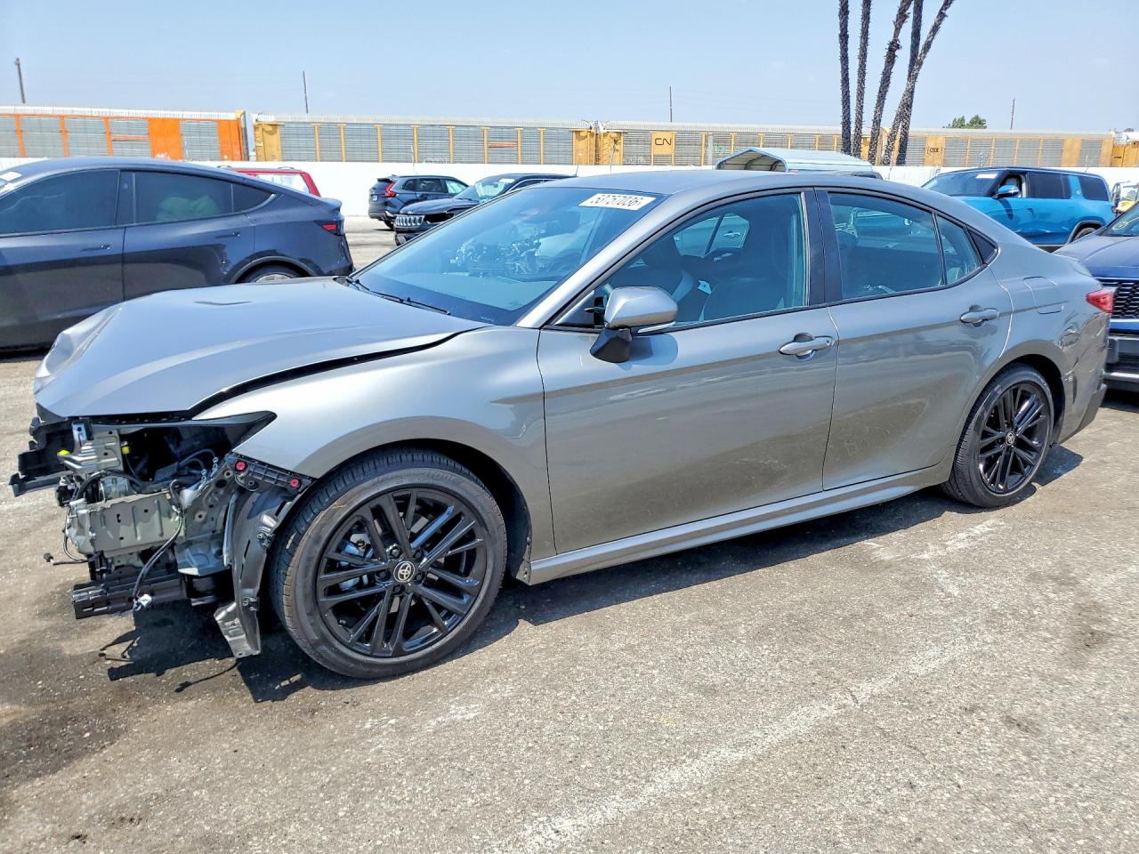 Salvage Toyota Camry Image