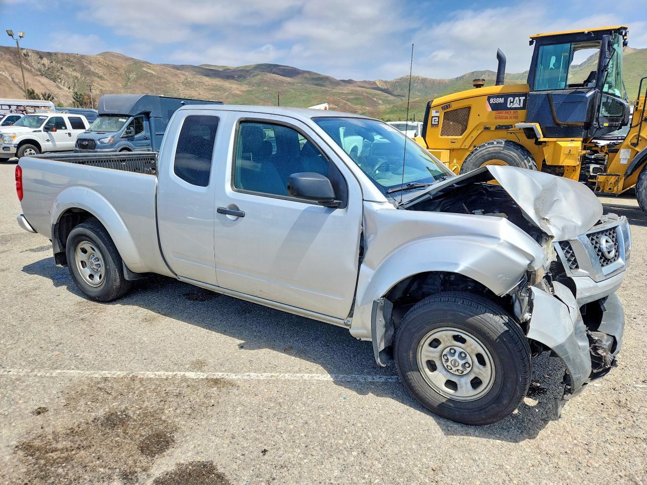 Nissan Frontier S