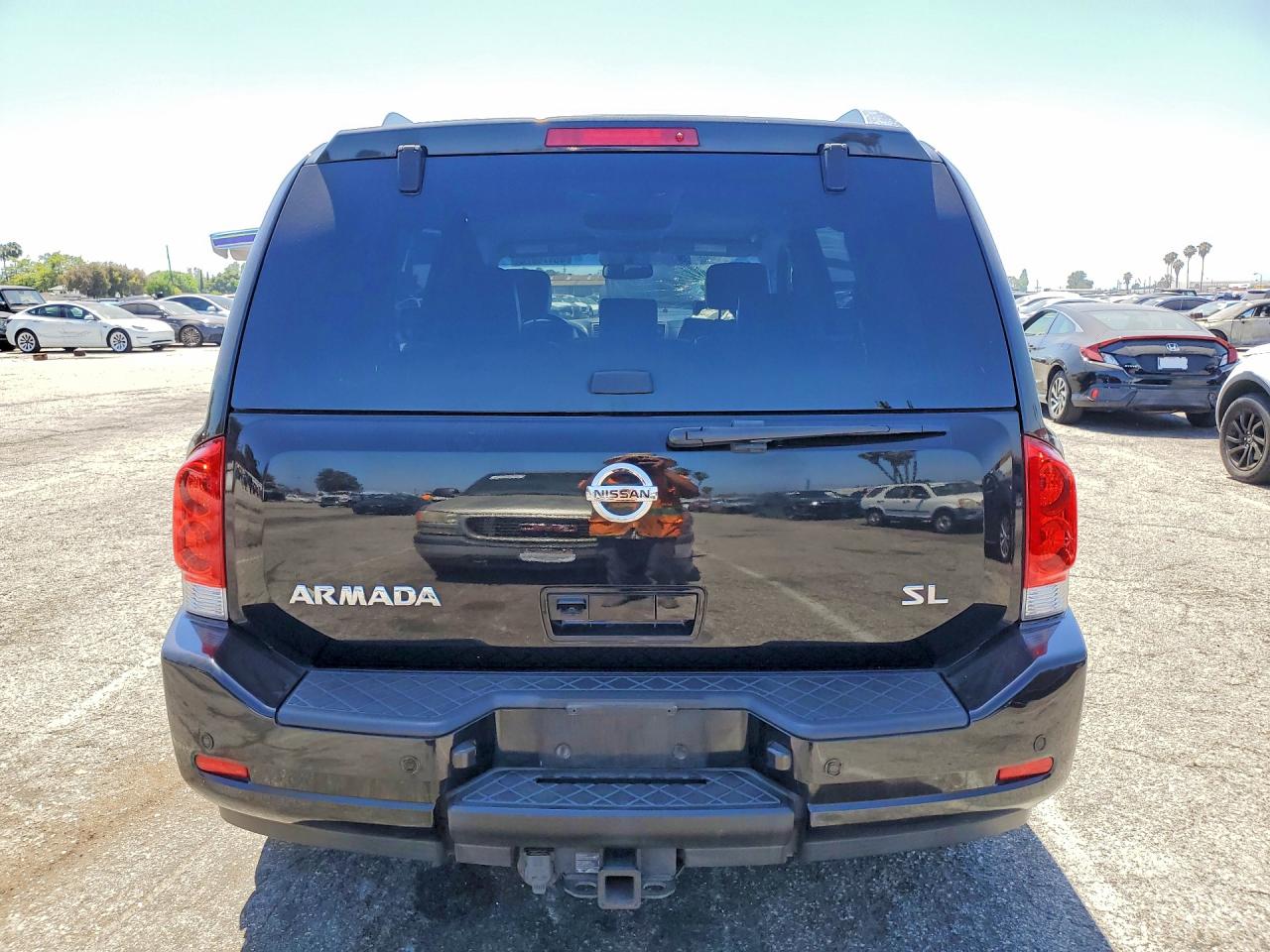 Nissan Armada Sl